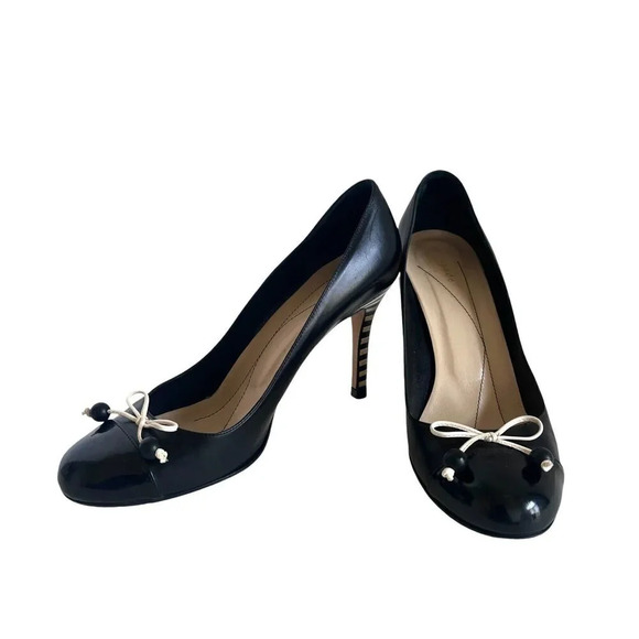 Kate Spade Black Leather Patent Cap with Stripe Heels Pumps With Bows 8.… - Picture 3 of 9